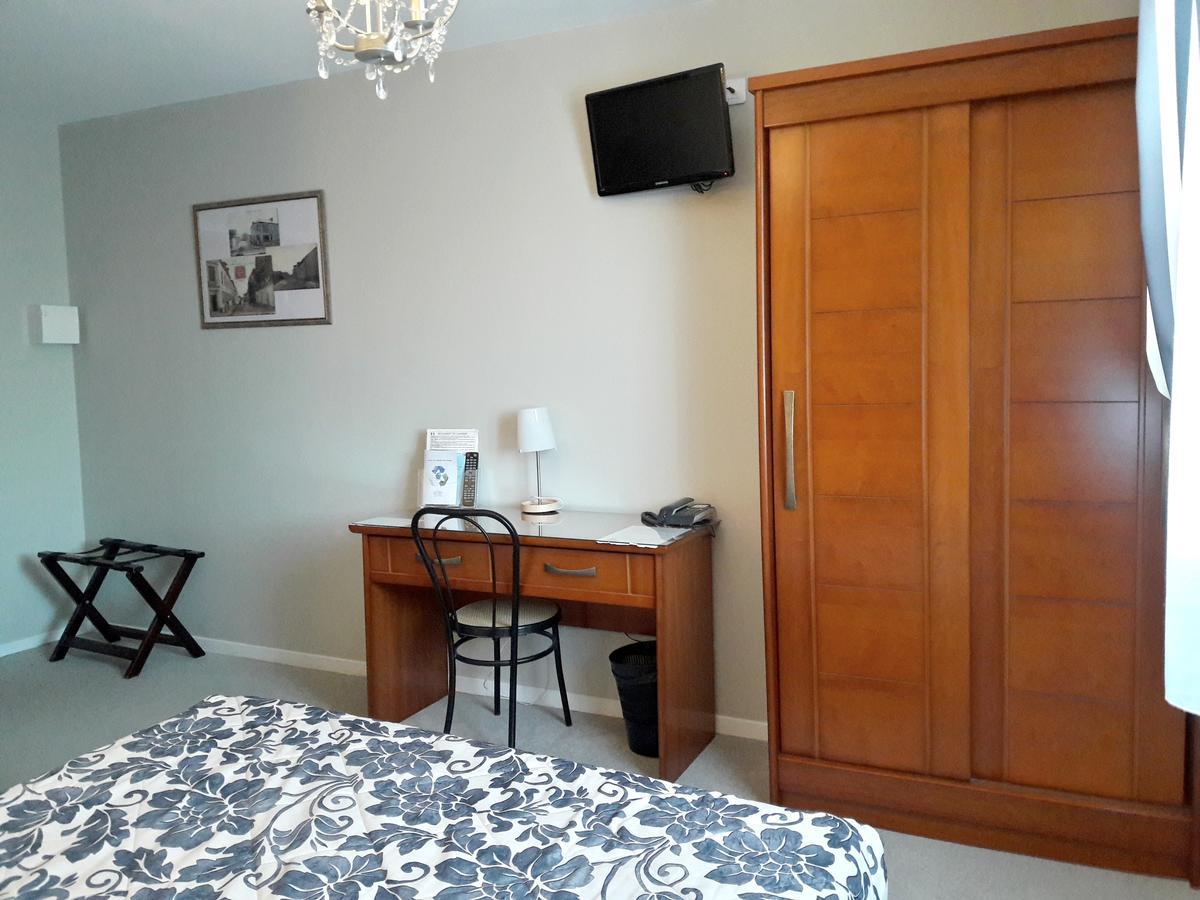 Logis Hotel & Restaurant Du Chemin Des Dames Corbeny Bagian luar foto